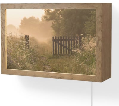Wandlamp 30x20 cm - Oplaadbaar - Hek - Natuur - Mist - Veld - Wandlampen binnen woonkamer - Slaapkamer lamp met kabel - Decoratieve nachtlamp - Vloerlamp snoer