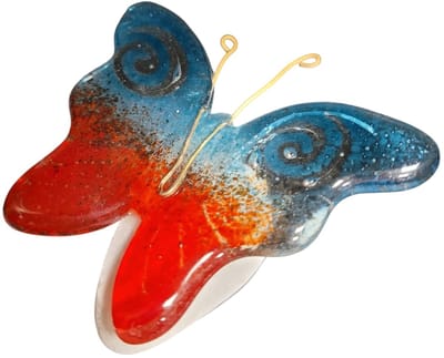 Herinneringsvlinder gemaakt van glas - handwerk 8x7x4 cm glasfusion en glas schilderen kleur blauw rood - herdenking voor thuis of op een graf
