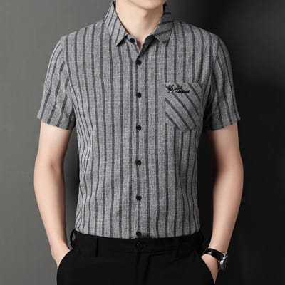 Zomer Nieuw Kortmouw Overhemd voor Jonge Mannen Dun Slim-fit Gestreept Echte Zak Decoratief Overhemd XXXL gray