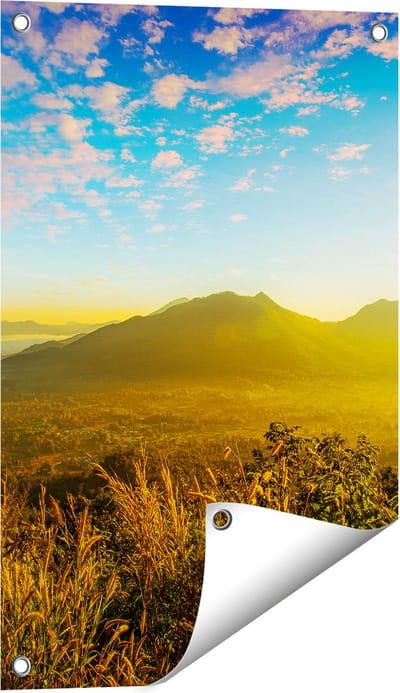 Gards Tuinposter Bergen met Mist in Thailand - 40x60 cm - Tuindoek - Tuindecoratie - Wanddecoratie buiten - Tuinschilderij