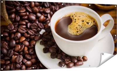 Gards Tuinposter Kopje Koffie met Koffiebonen - 160x80 cm - Tuindoek - Tuindecoratie - Wanddecoratie buiten - Tuinschilderij