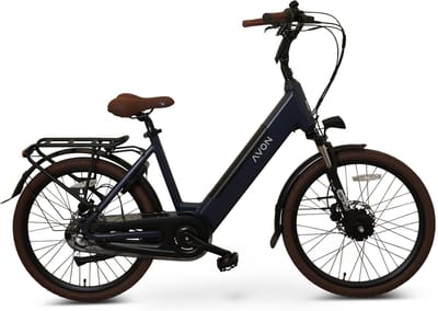 Avon Bx1 Elektrische Kinderfiets 24 Inch – 250w Voorwielmotor 504wh Accu 90km Actieradius Hydraulische Schijfremmen Nexus 3-speed Kleurendisplay Lage Instap Jeans Blue