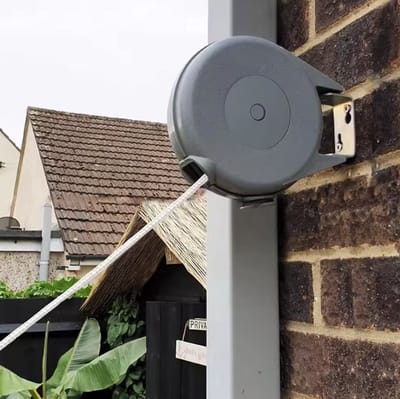 CHPN - Uittrekbare waslijn - Drooglijn voor aan de Muur - Waslijn - Oprolbare Waslijndraad Box - Automatische Uittrekbare Wand Drooglijn - Buiten - 12 Meter
