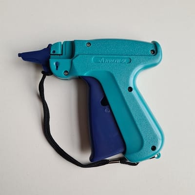 Arrow 9L Starterset - Textieltang + textielpins + 1 doosje naalden