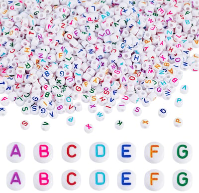 Dailygoods- Acryl Kralen 1140 Stuks - Letterkralen - Spacer Kralen - Groot Gat Kralen - Transparante Opbergdoos - 150 Gram