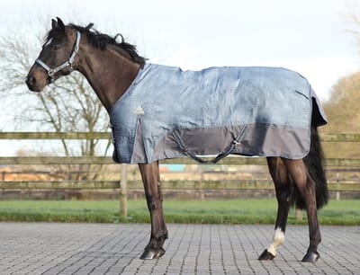 Regendeken luxe 0 gram Met fleece voering Graphite paardendeken - maat 125