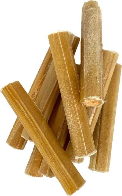 Petsnack - Hondensnack - Geperste Kauwstaaf Met Zalm - Gedroogde Buffelhuid - 12.5 cm - 25 stuks