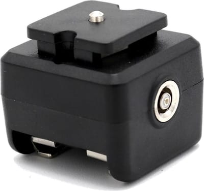 Caruba HA-5 Hotshoe Adapter (Midden Contact naar X-Contact)