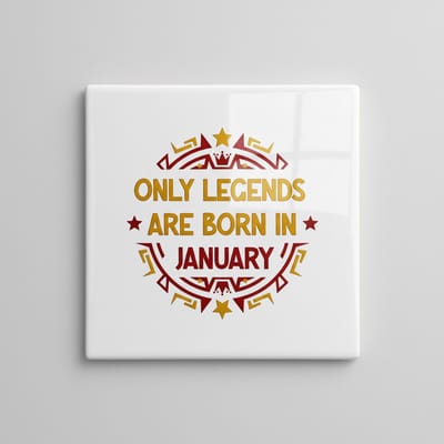 Only Legends Are Born in January Keramische Tegel 15x15 cm – Verjaardag Cadeautegel met Rood-Gouden Decoratief Design