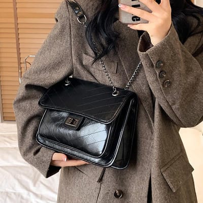 Kantoormedewerker Pendeltassen voor Dames Niche Kettingtassen voor Dames Mode Eénschouder Crossbody Tassen High-end Zwerftassen gray