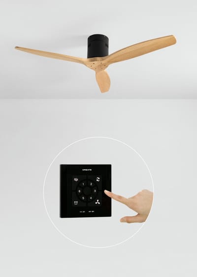 CREATE - Plafondventilator 40W silent 100% hout (Ø132cm) (ruimtes 10m²-25m²) - Zwart / Licht hout - Geen licht - Controller voor wandmontage + afstandsbediening - WIND CALM NATURAL WOOD