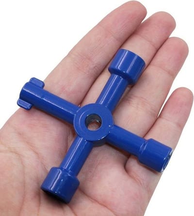 Universele multifunctionele vierkant Sleutel | Driehoek sleutel | Schakelkastsleutel | Paaltjessleutel | Universele 4 weg | Blauw of Zwart