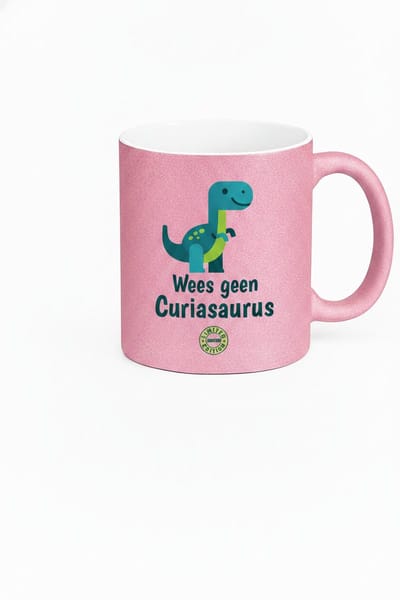 Grappige Mok Dinosaurus 'Wees Geen Curiasaurus' – Groene Dino – Glitter Mok Roze – Cadeau Vriendin Collega – Keramiek 330 ml