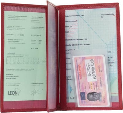 LeonDesign - Paspoort hoesje - Bordeaux rood leer - A6 formaat - Unisex design - Handgemaakt autopapieren mapje of paspoorthouder