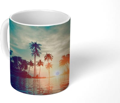 Mok - Koffiemok - Zee - Zonsondergang - Palmboom - Wolken - Mokken - 350 ML - Beker - Koffiemokken - Theemok