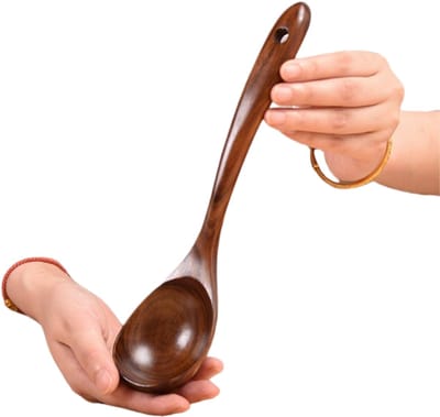 Houten soeplepel van teakhout - 26 cm - gebogen vorm - geschikt voor antiaanbakpannen - naturel