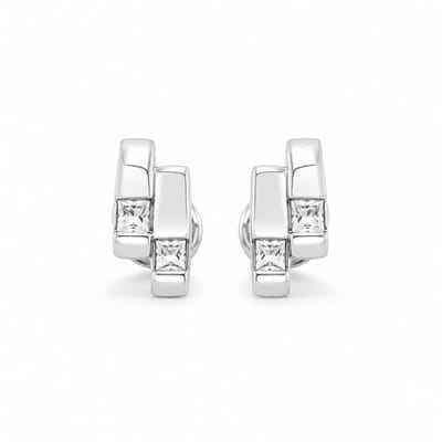 Zilveren oorknopjes met zirkonia – geometrische oorstekers – 8 mm – glanzend zilver