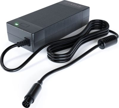 GO SOLID! ® Oplader geschikt voor AMIGO E-Faro S1 Elektrische Fiets