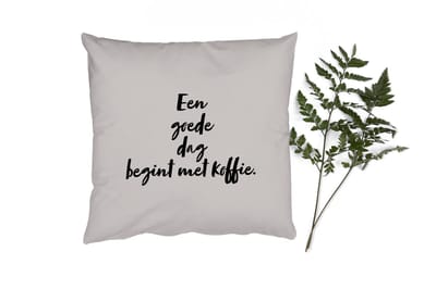 Sierkussens - Kussentjes Woonkamer - 50x50 cm - Een goede dag begint met koffie - Quote - Taupe