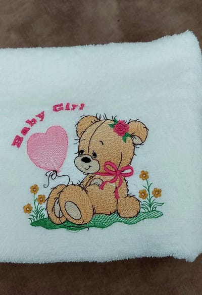 Geborduurde handdoek baby girl, Baby Girl, Handdoek met beertje, Babyshower, Baby handdoek, Cadeau, Handdoek met afbeelding, Handdoek 50x100, kraamcadeau