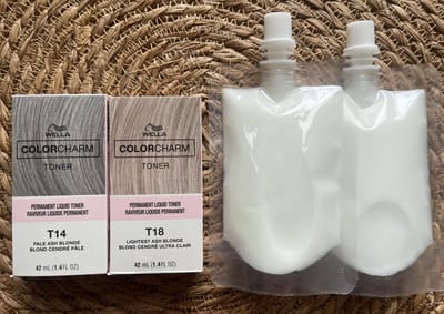 DUOPACK - Wella Color Charm Liquid Toner - T14&T18 + developer - Pale Ash Blonde/Lightest Ash Blonde - Wella Toner - Haartoner - Haarkleuring - As blond - Ashblonde - Licht blond - Platina blond - Antigeel - Anti Yellow - Antiorange