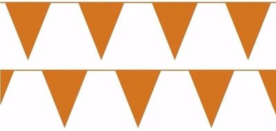 Oranje vlaggenlijnen 500 meter