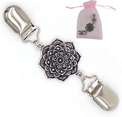 Vestsluiting - Flower circle - Verpakt in luxe organza zakje - vestclip dames -vestsluiting dames - vestclip - vestsluiting vestclip - sjaalspeld - vestspeld - vestklem