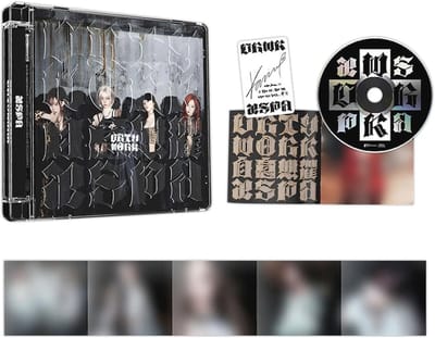 1st Single Album [Dirty Work] CD-R met Accordeon Vouwpapier, 2 Pin Knop Badges en 4 Extra Fotokaarten