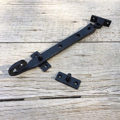 Raambeslag Grendel - Luik Sluiting - Ramen Beveiligen - Handgemaakt IJzer - 22.5 cm Lengte - Zwart