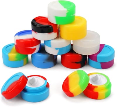 Set van 12 Mini Ronde Silicone Dab Containers van 5ml voor het Opslaan van Wax, Lip Balm en Crème in Kleurrijke Varianten