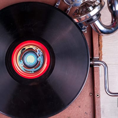 Platenspeler Stabilisator - LP Gewicht Klem - Vinyl Geluid Verbeteren - Massief Aluminium Constructie - Goud