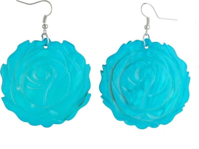 Behave Oorbel hanger 5cm lengte bewerkt met een bloemvormige schelp - roos