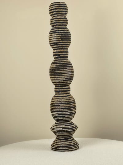 Blitzdeco - Kralen Toren - Kralen Toren Zwart - 50/60/70 cm - Handgemaakt - Beige Accenten - 70CM