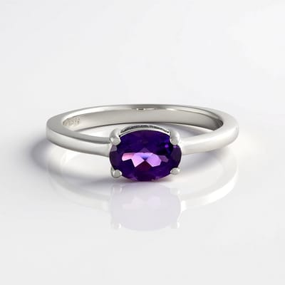 Cavill - Zilveren Ring - 925 Sterling Zilver Platina Verguld - 0,697 ct Marokkaanse Amethist Ovaal - Elegant Paars Dessin - Damesring