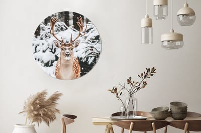 WallCircle - Wandcirkel - Muurcirkel - Hert - Sneeuw - Winter - Bos - Dieren - Aluminium - Dibond - 90x90 cm - Binnen en Buiten