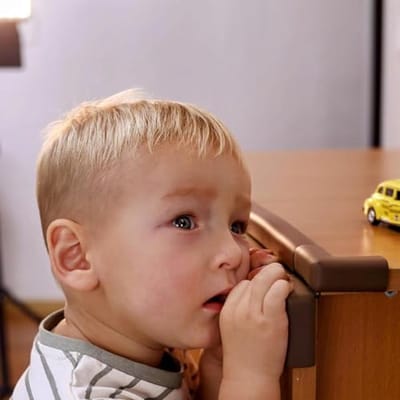 Zelfklevende Hoekbeschermers voor Meubels - Baby Veilig en Zacht Rubber | 3m Beschermende Schuimkussen Set | Kindveilig