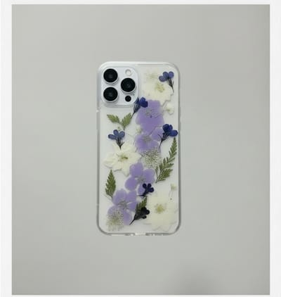 Telefoonhoesje met echte gedroogde bloemen blauw/paars Iphone 13