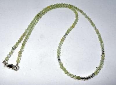 Natuurlijk Prehniet Collier wit verguld