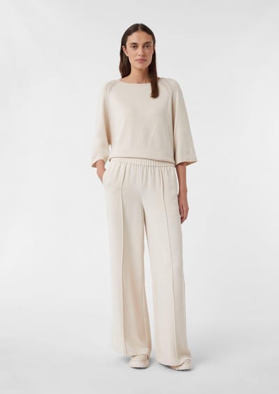 Vluchtige crêpe wijde broek met plooien en elastische taille voor vrouwen COMMA