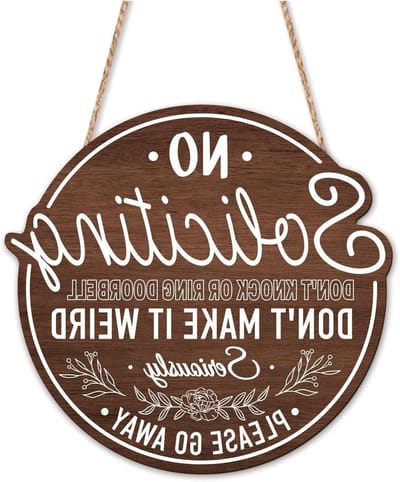 Houten Deurbord - Decoratiebord Woonkamer - Huisdecoratie - Geen Advocaten - 285 cm x 30 cm - Bruin