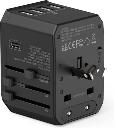 Universele Wereldstekker - Reisadapter - Reisstekker - Stekker - Adapter met 4 USB en 1 USB Type C - USB C lader - oplader | Europa EU - Engeland UK- Verenigde Staten VS - Zuid Amerika - Azië - Australië | JY305A Zwart
