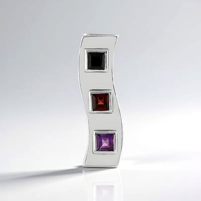 Cavill - Zilver Hanger met Zwarte Spinel, Granaat & Amethist - 925 Sterling Zilver - Carré Edelstenen - MONOSONO Collectie - Elegant & Tijdloos