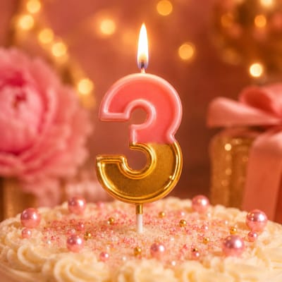 Verjaardagstaart kaarsjes – Cijfer 3 - Cijferkaars Retro - roze goud - Happy Birthday kaars – verjaardags kaars – gekleurde kaarsje – taartdecoratie – feest - taartversiering – feestartikel – verjaardagscadeau - taartaccesoires