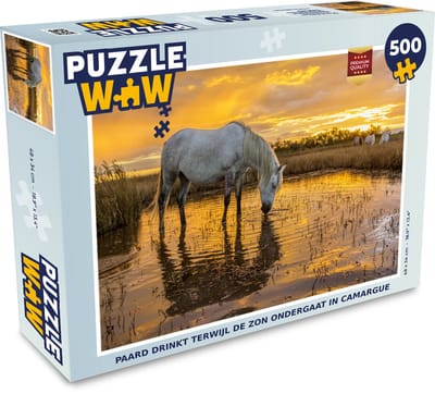 Puzzel Paard drinkt terwijl de zon ondergaat in Camargue - Legpuzzel - Puzzel 500 stukjes