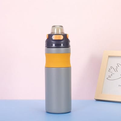 Draagbare 316 Roestvrijstalen Thermoskan Buiten Draagbare Stuiterende Direct Drinkende Sportfles Bergbeklimmen Reiskan 600ml grijs