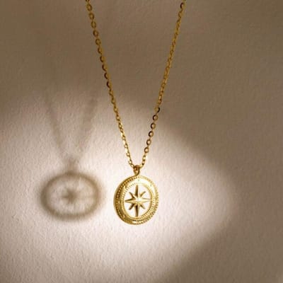 Mode Femmes Argent S925 Plaqué Platine Vent Froid Luxe Léger Niche Étoile à Huit Branches Pendentif Colliers Personnalisést XL34 45cm or