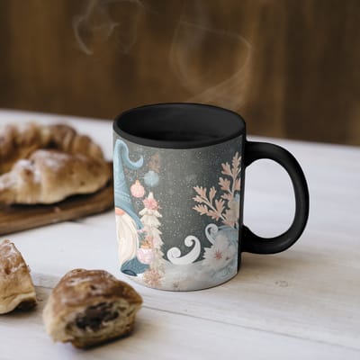 Magische Mok - Foto op Warmte Mokken - Koffiemok - Kerst - Gnomen - Pastel - Magic Mok - Beker - 350 ML - Theemok