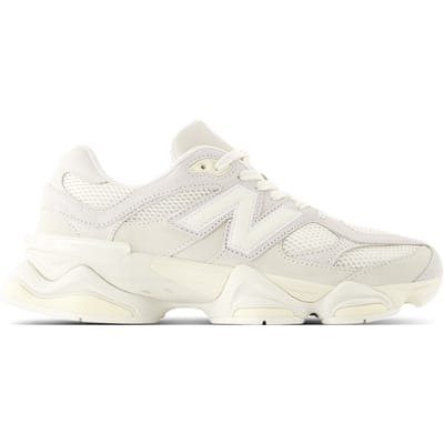 New Balance 9060 Sneakers Heren - Wit - Maat 42.5 - Leer