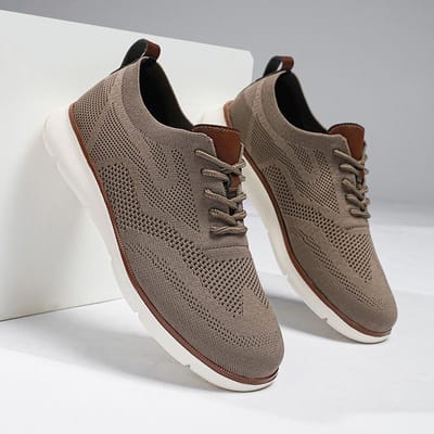 Mode Heren Casual Schoenen Outdoor Hardloopsneakers Anti-Slip Mesh Wandelschoenen Lichtgewicht Comfortabele Ademende Schoenen Grote Maat 43 beige