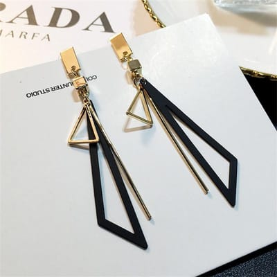 Lot de 2 boucles d'oreilles longues à pampilles géométriques pour femme, tendance, idéales pour les voyages, le carnaval, les banquets, les fêtes, les vacances, etc. white